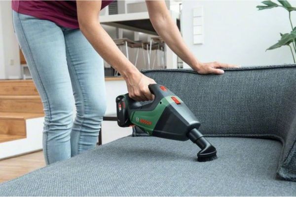 Строительный пылесос Bosch UniversalVac 18 Вт зеленый